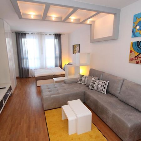 New Belgrade Apartment Neven, Parking 5 Evra Dan Exterior photo