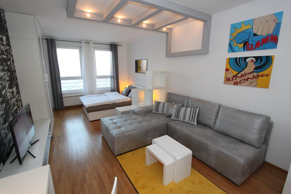 New Belgrade Apartment Neven, Parking 5 Evra Dan Exterior photo