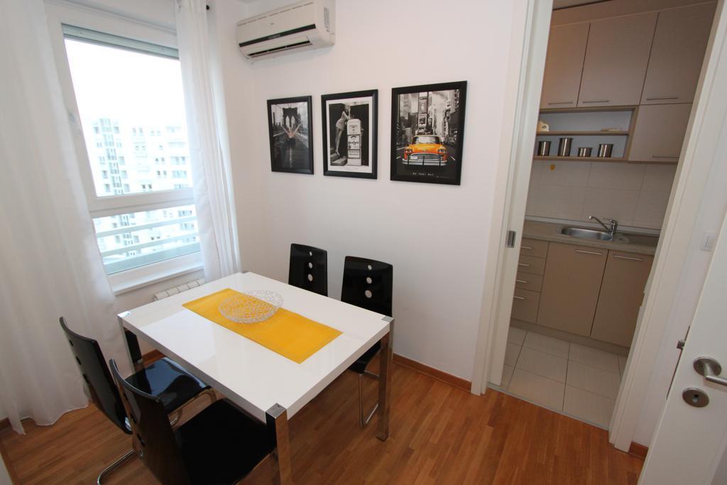 New Belgrade Apartment Neven, Parking 5 Evra Dan Exterior photo